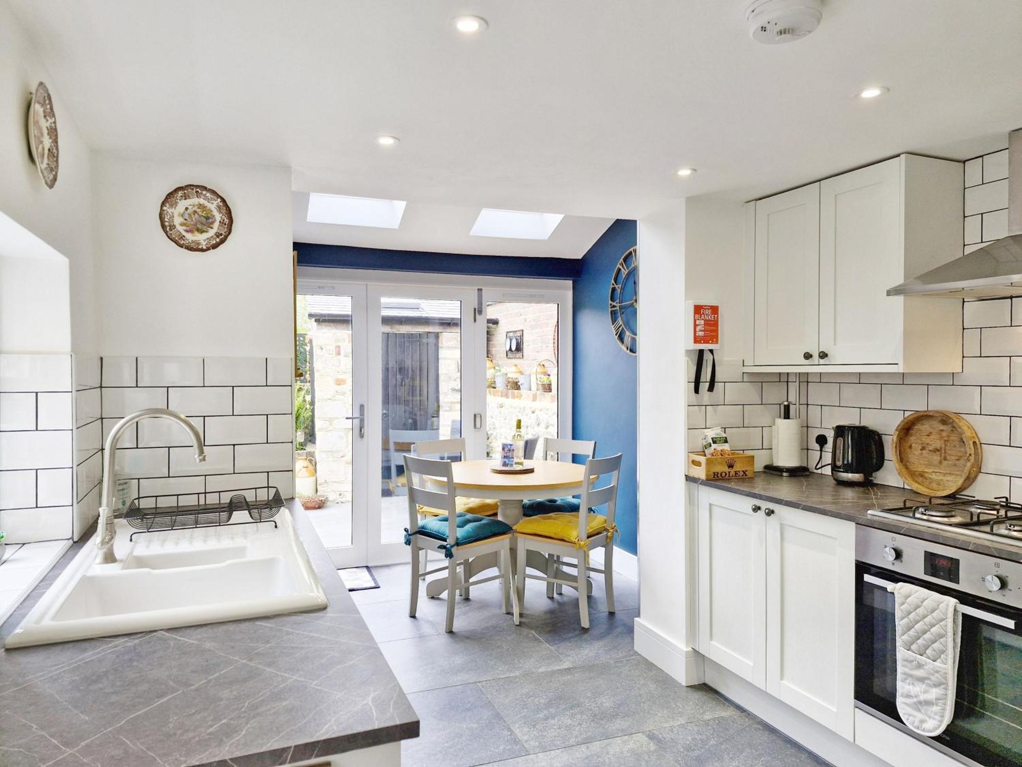 Four Priory Road, شيشستر المظهر الخارجي الصورة